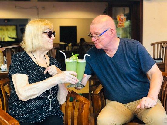 White House Seafood Restaurant